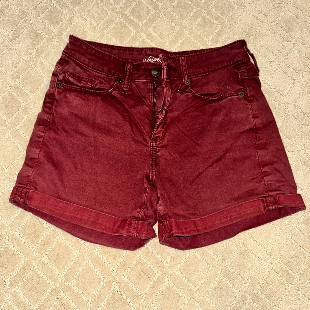 Universal Thread Women's Burgundy Jean Shorts